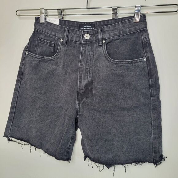 COTTON ON NWT Washed Midnight Black Straight Denim Bermuda Shorts Sz 8 6" Inseam - Picture 1 of 12